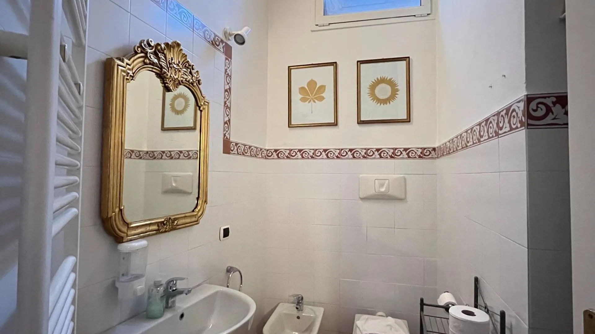 Al Tuscany B&B Lucca 0*,