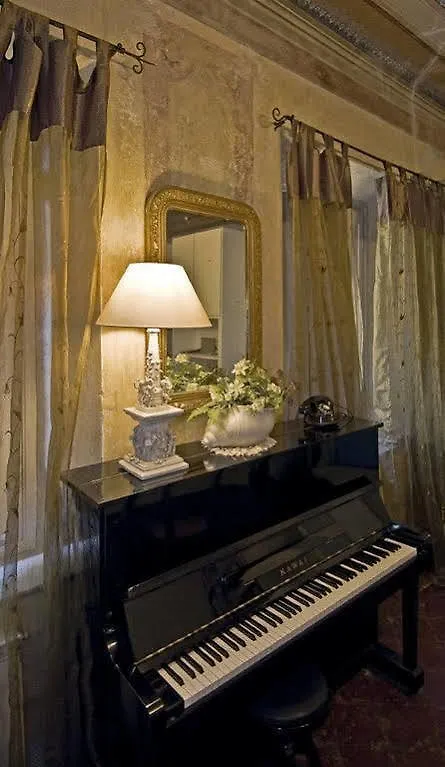 Al Tuscany B&B Lucca 0*,